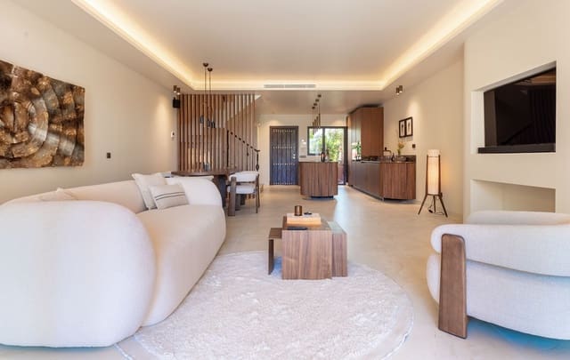 4 soverom Hus til salgs i Golden Mile, Marbella med svømmebasseng garasje - € 1 995 000 (Ref: 9105915)