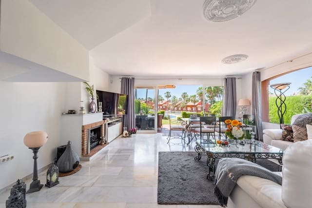4 soverom Hus til salgs i Atalaya-Isdabe, Estepona med svømmebasseng garasje - € 595 000 (Ref: 9111435)