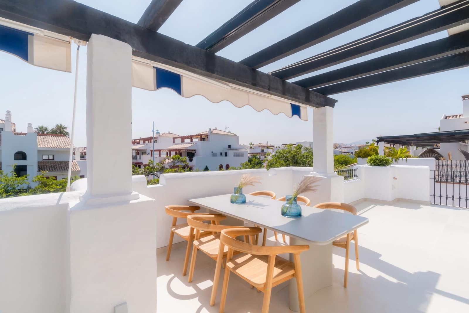 3 soveværelse Penthouse til salg i San Pedro de Alcantara med swimmingpool garage - € 1.695.000 (Ref: 9215746)