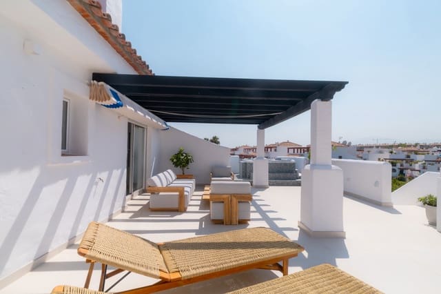 3 soverom Penthouse til salgs i Nueva Alcántara, Marbella med svømmebasseng garasje - € 1 695 000 (Ref: 9215746)