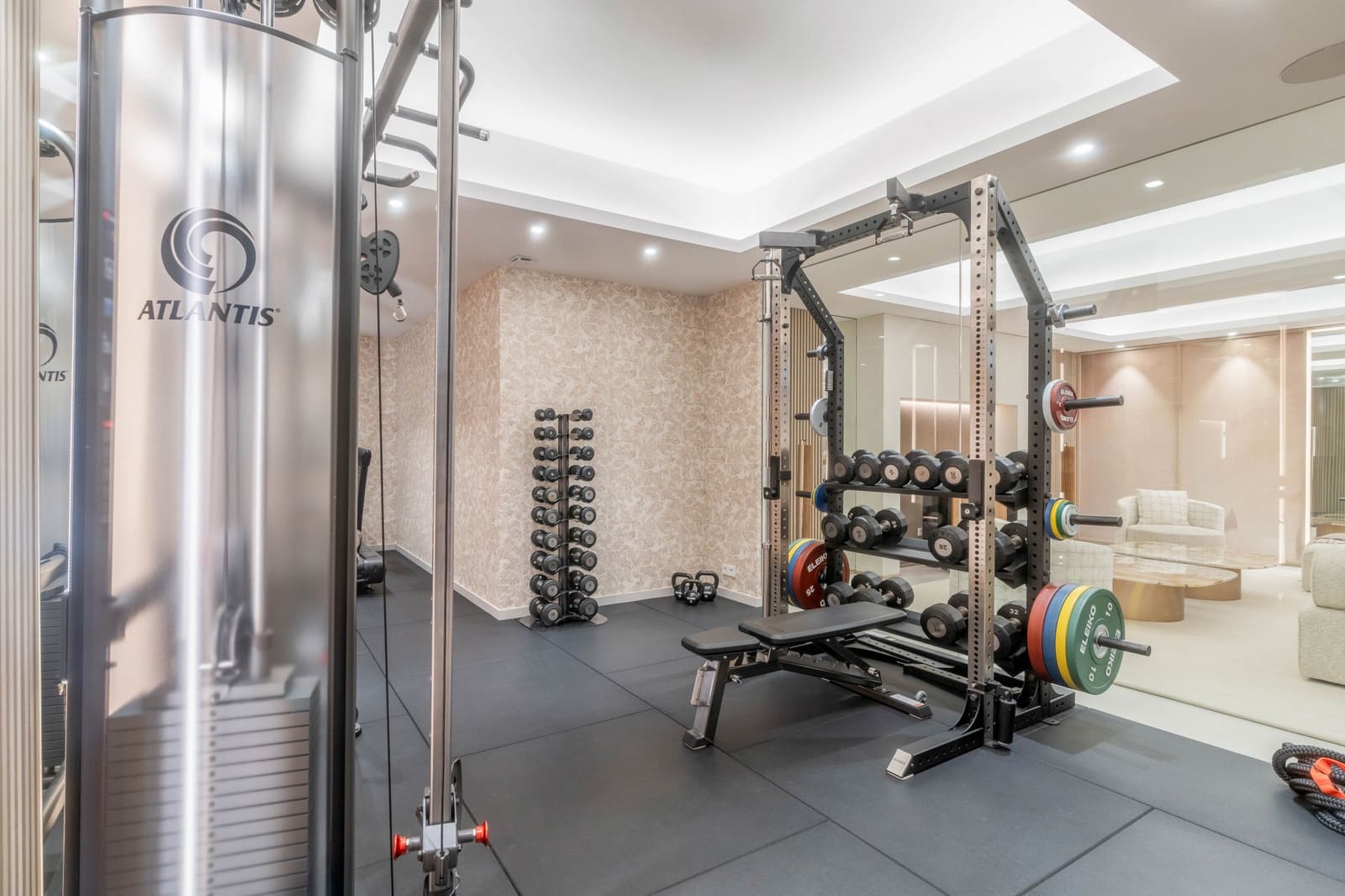 3 soveværelse Villa til salg i Marbella med swimmingpool garage - € 4.495.000 (Ref: 9215747)