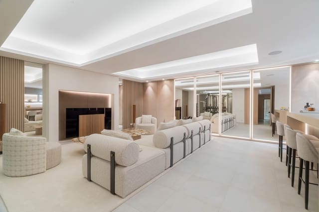 3 chambre Villa/Maison à vendre à Nueva Andalucía Centro, Marbella avec piscine garage - 4 295 000 € (Ref: 9215747)