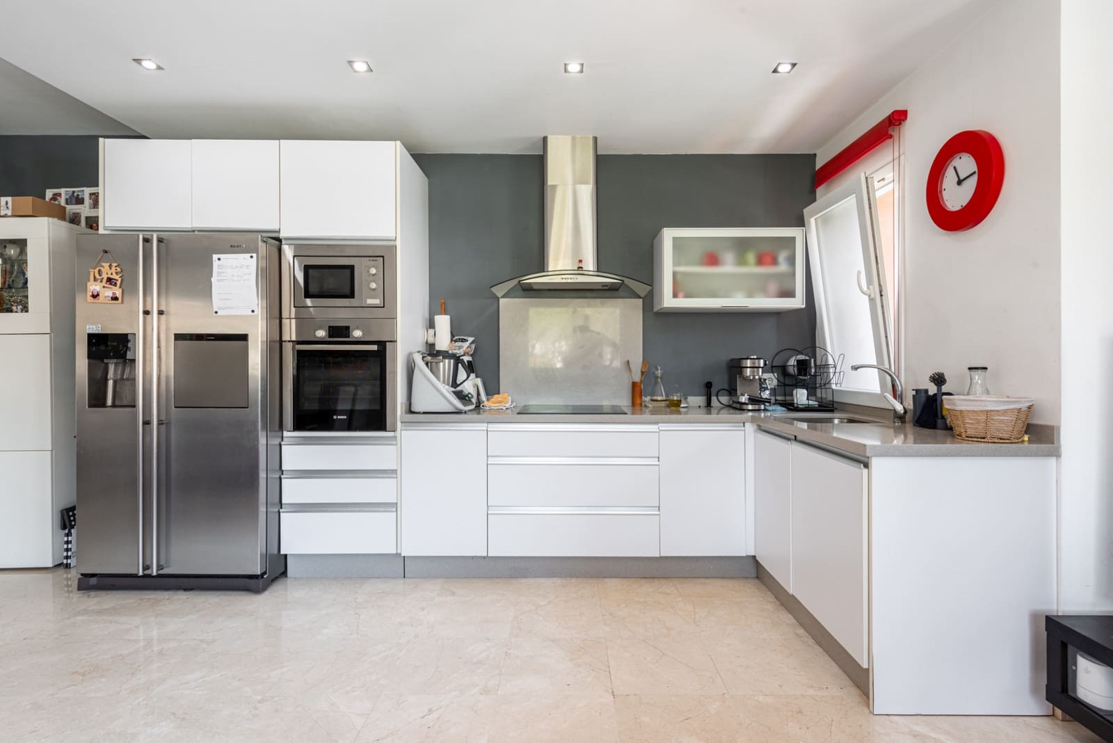 6 slaapkamer Villa te koop in San Pedro de Alcantara met zwembad garage - € 2.750.000 (Ref: 9217240)