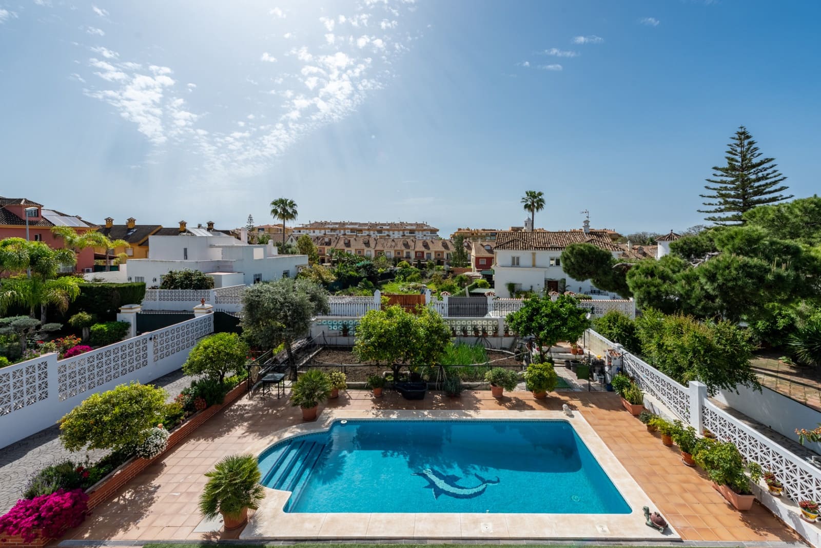 6 bedroom Villa for sale in San Pedro de Alcantara with pool garage - € 2,750,000 (Ref: 9217240)