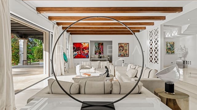 Chalet de 8 habitaciones en Paraiso - Barronal, Estepona en venta con piscina garaje - 11.900.000 € (Ref: 9217242)