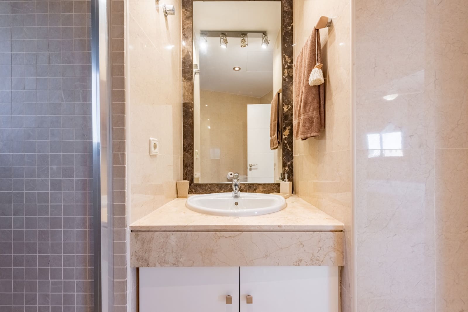 3 soveværelse Penthouse til salg i Costalita med swimmingpool garage - € 1.149.000 (Ref: 9217248)