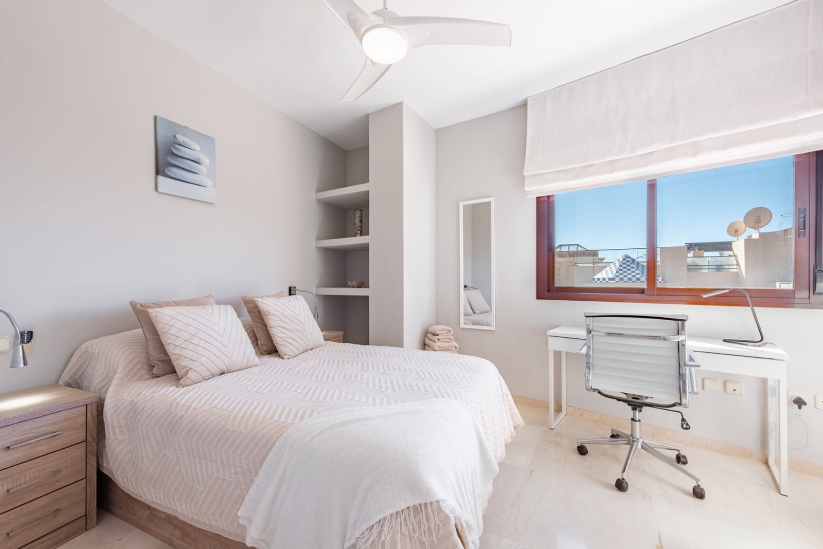 3 soveværelse Penthouse til salg i Costalita med swimmingpool garage - € 1.149.000 (Ref: 9217248)