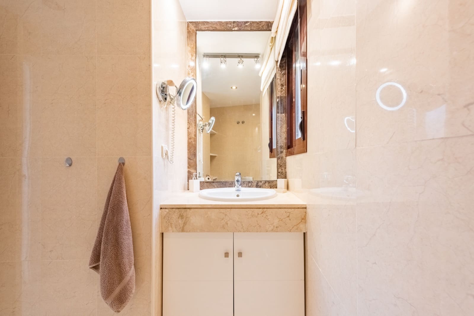 3 soveværelse Penthouse til salg i Costalita med swimmingpool garage - € 1.149.000 (Ref: 9217248)