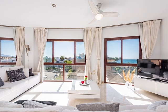 3 chambre Penthouse à vendre à Costalita, Estepona avec piscine garage - 1 149 000 € (Ref: 9217248)