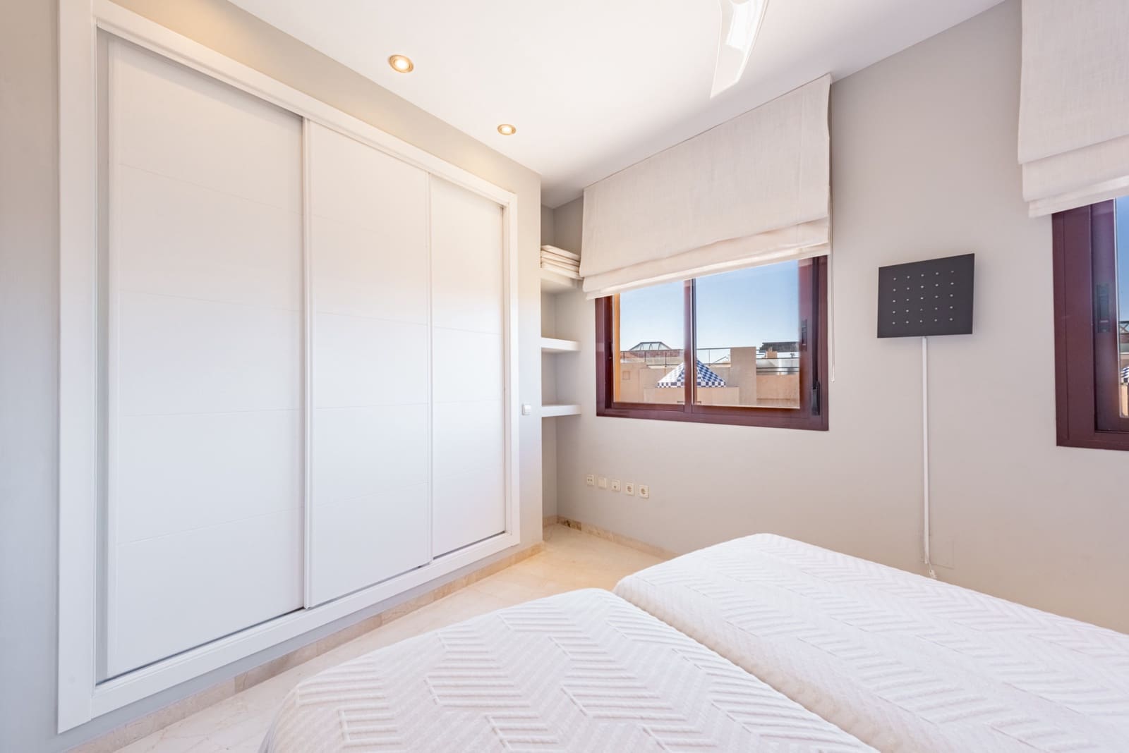 3 soveværelse Penthouse til salg i Costalita med swimmingpool garage - € 1.149.000 (Ref: 9217248)