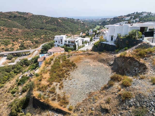 Terrain à Bâtir à vendre à La Quinta, Benahavís - 1 695 000 € (Ref: 9217253)