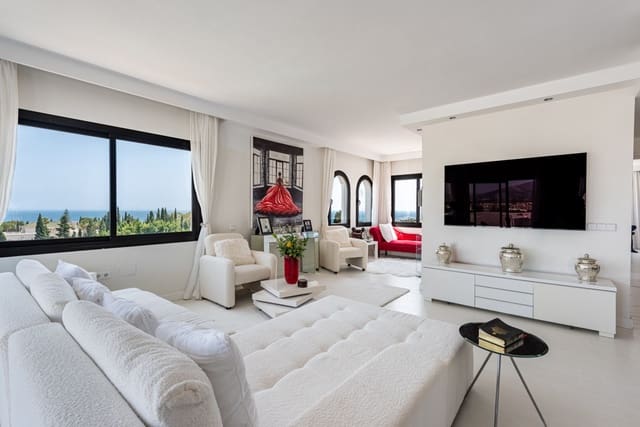 2 slaapkamer Penthouse te koop in Marbella met zwembad garage - € 1.790.000 (Ref: 9217256)