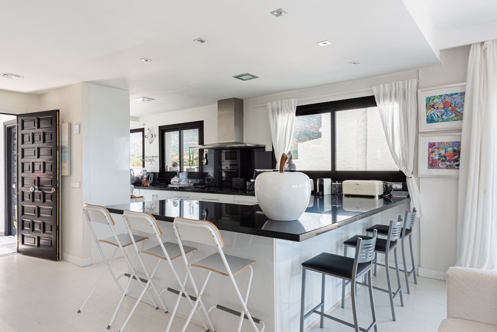 2 soveværelse Penthouse til salg i Marbella med swimmingpool garage - € 1.790.000 (Ref: 9217256)