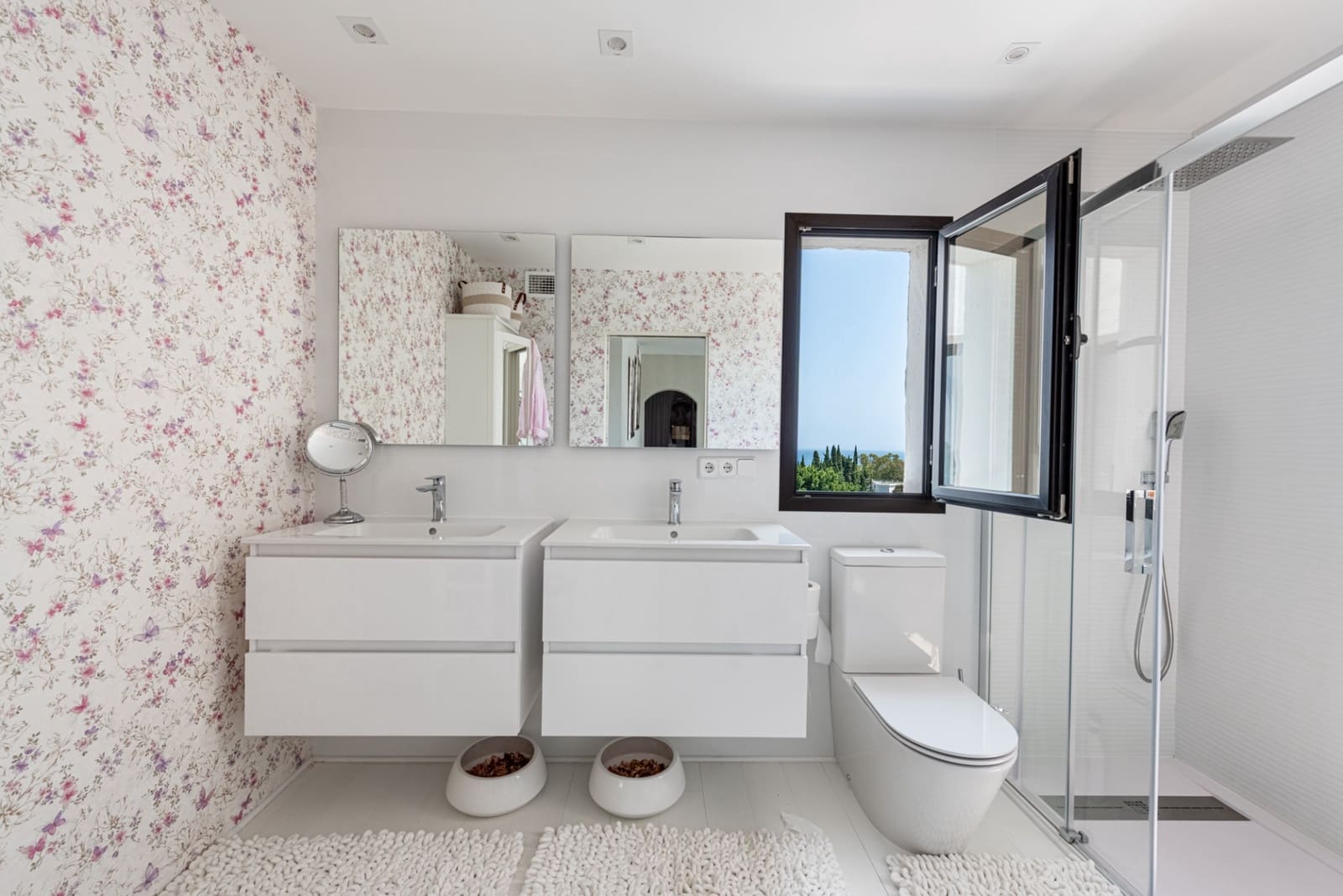 2 soveværelse Penthouse til salg i Marbella med swimmingpool garage - € 1.790.000 (Ref: 9217256)