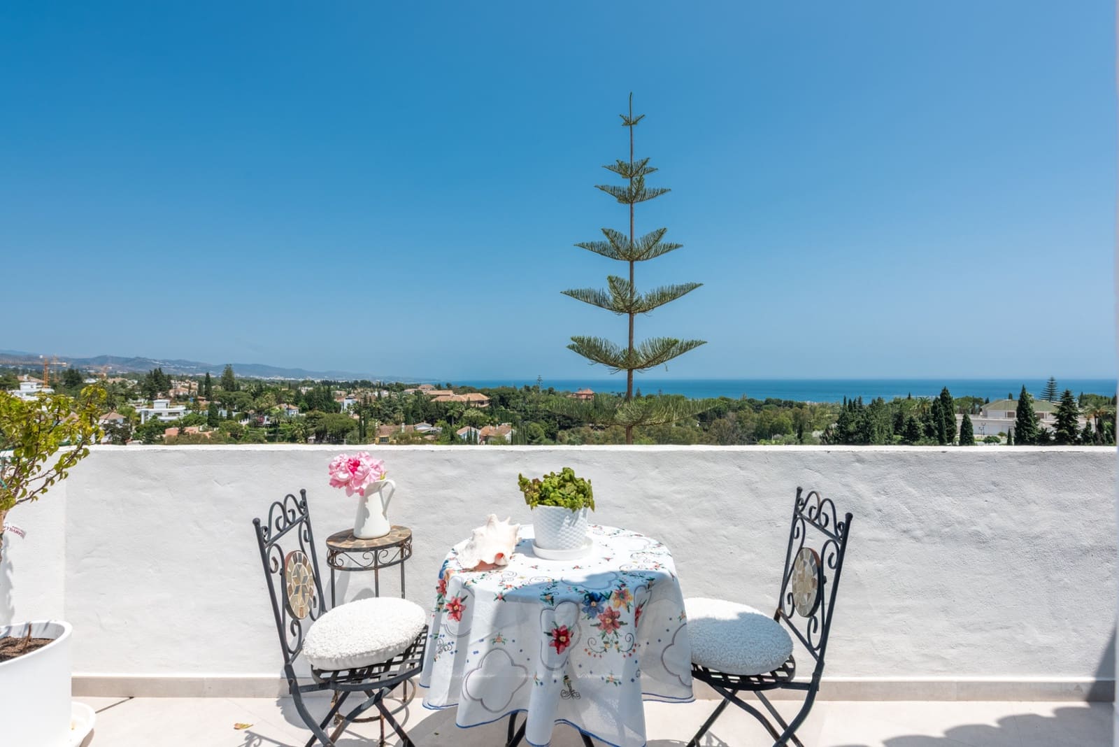 2 soveværelse Penthouse til salg i Marbella med swimmingpool garage - € 1.790.000 (Ref: 9217256)