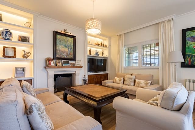 3 soverom Villa til salgs i Atalaya-Isdabe, Estepona med svømmebasseng garasje - € 1 350 000 (Ref: 9217257)