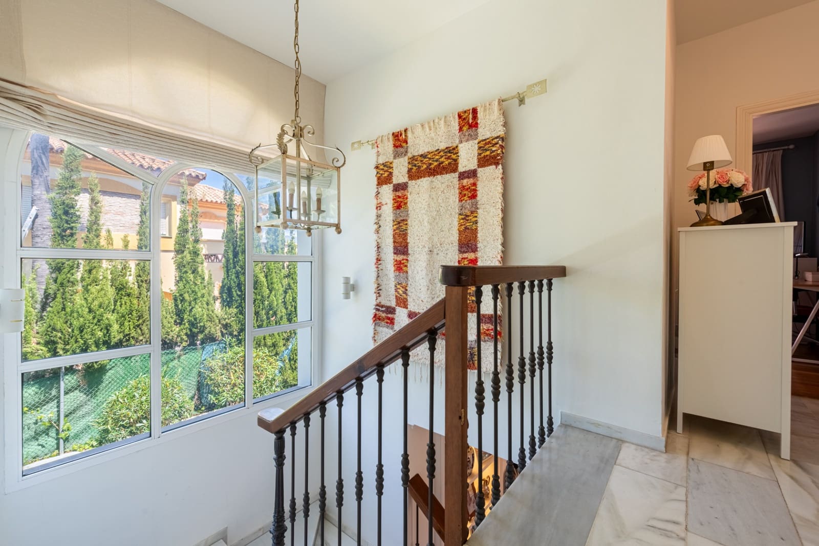 3 makuuhuone Huvila myytävänä paikassa Atalaya-Isdabe mukana uima-altaan 
autotalli - 1 350 000 € (Ref: 9217257)