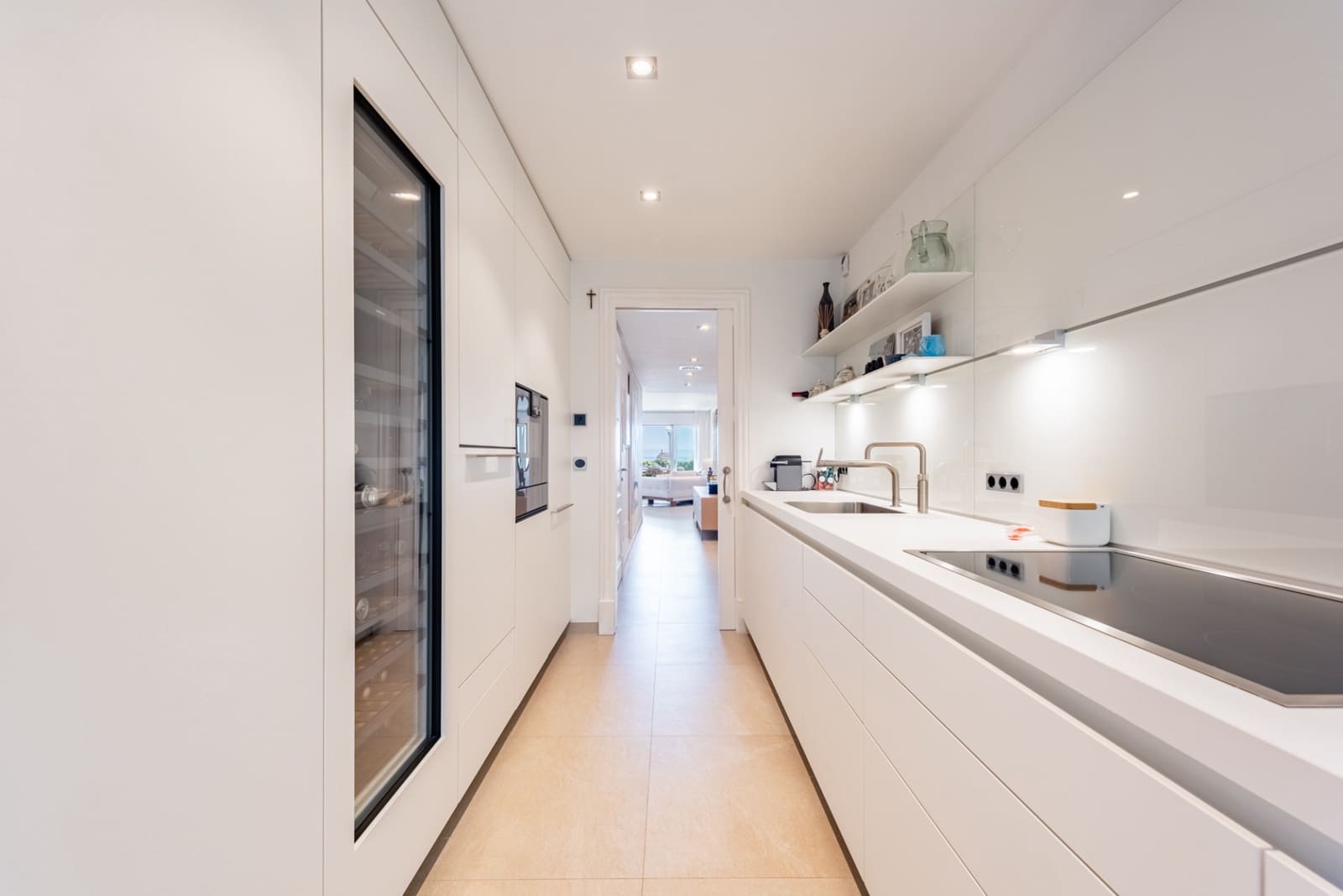 2 Zimmer Apartment zu verkaufen in Estepona mit Pool Garage - 1.250.000 € (Ref: 9217259)