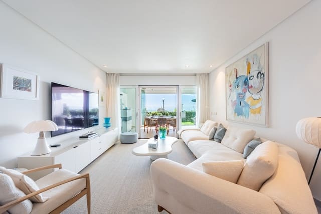 2 bedroom Apartment for sale in Estepona with pool garage - € 1,250,000 (Ref: 9217259)