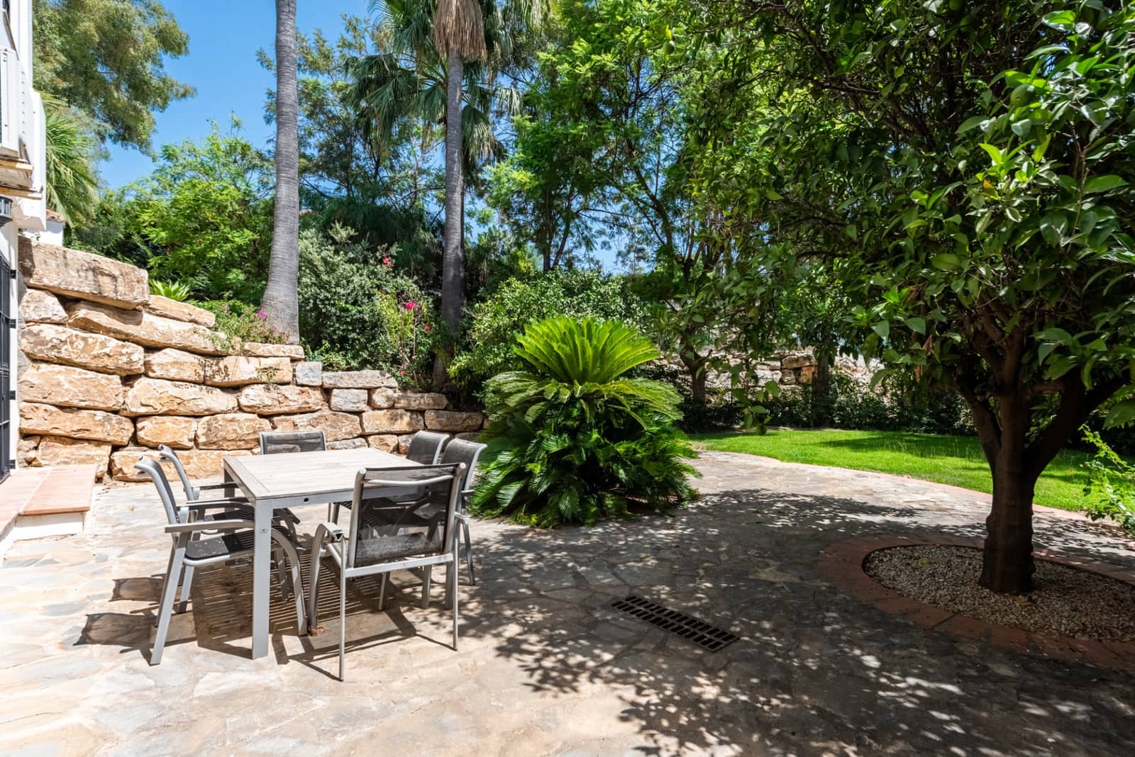 5 sovrum Villa till salu i Benahavis med pool garage - 3 500 000 € (Ref: 9217260)