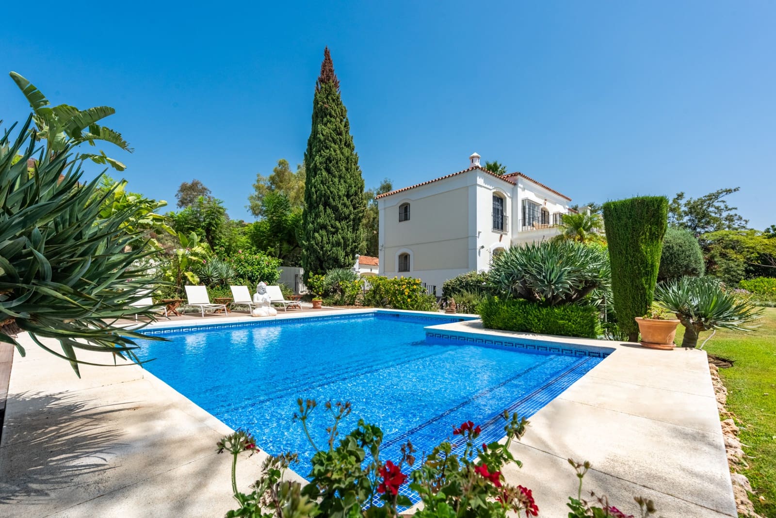 5 sovrum Villa till salu i Benahavis med pool garage - 3 500 000 € (Ref: 9217260)