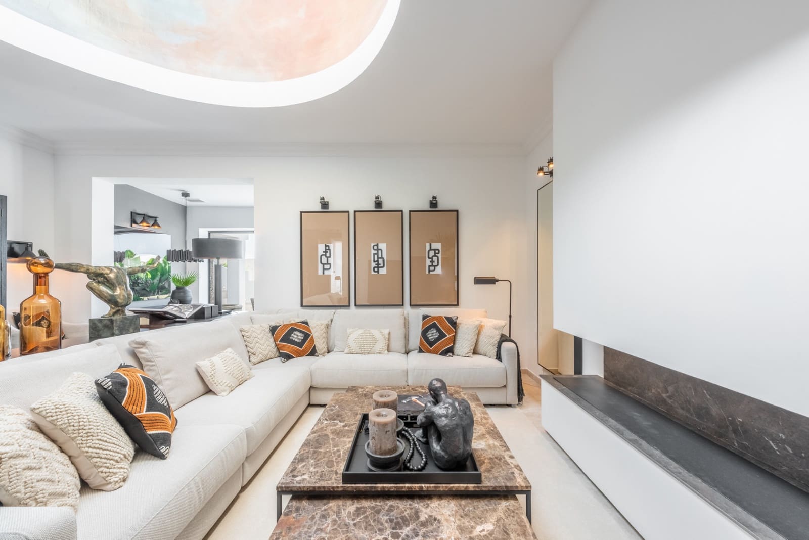 3 bedroom Townhouse for sale in Marbella with pool garage - € 3,500,000 (Ref: 9217261)