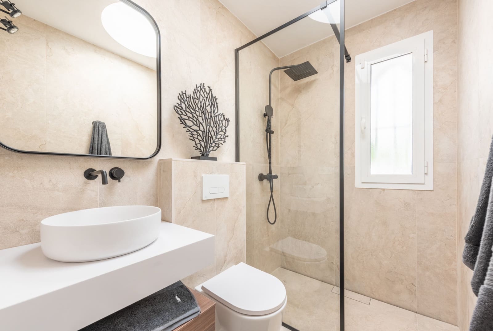 3 bedroom Townhouse for sale in Marbella with pool garage - € 3,500,000 (Ref: 9217261)