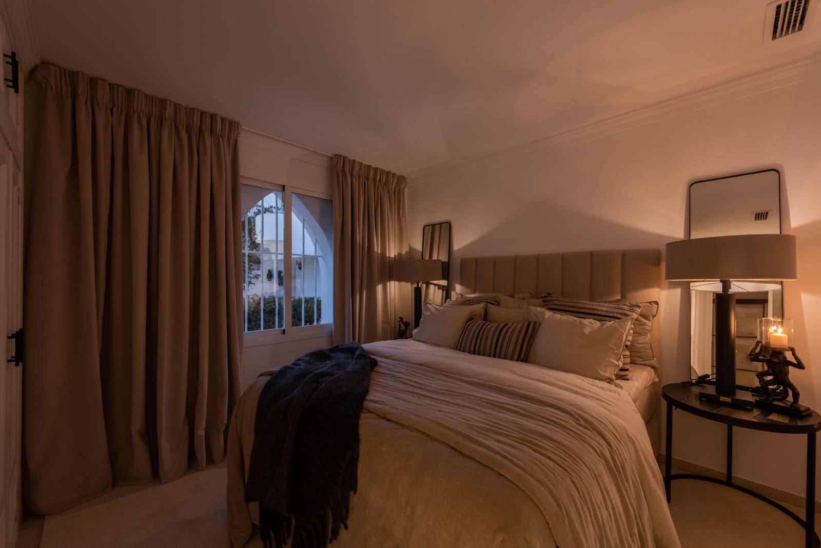 3 bedroom Townhouse for sale in Marbella with pool garage - € 3,500,000 (Ref: 9217261)