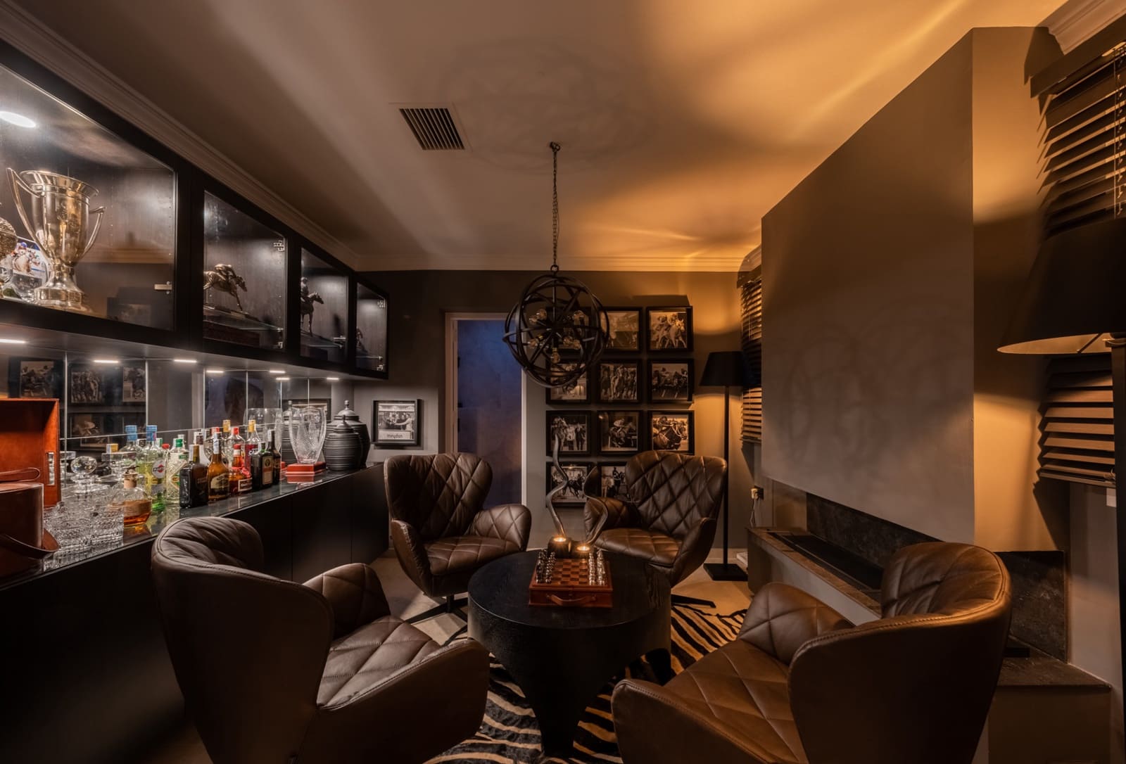 3 bedroom Townhouse for sale in Marbella with pool garage - € 3,500,000 (Ref: 9217261)