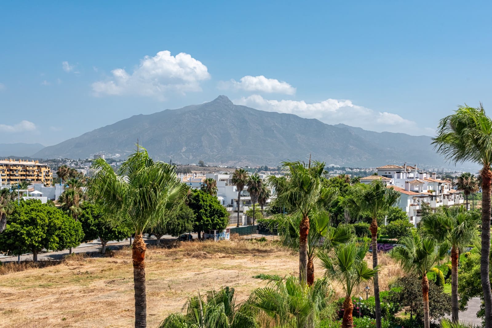 3 soverom Penthouse til salgs i San Pedro de Alcantara med svømmebasseng garasje - € 1 994 000 (Ref: 9217267)