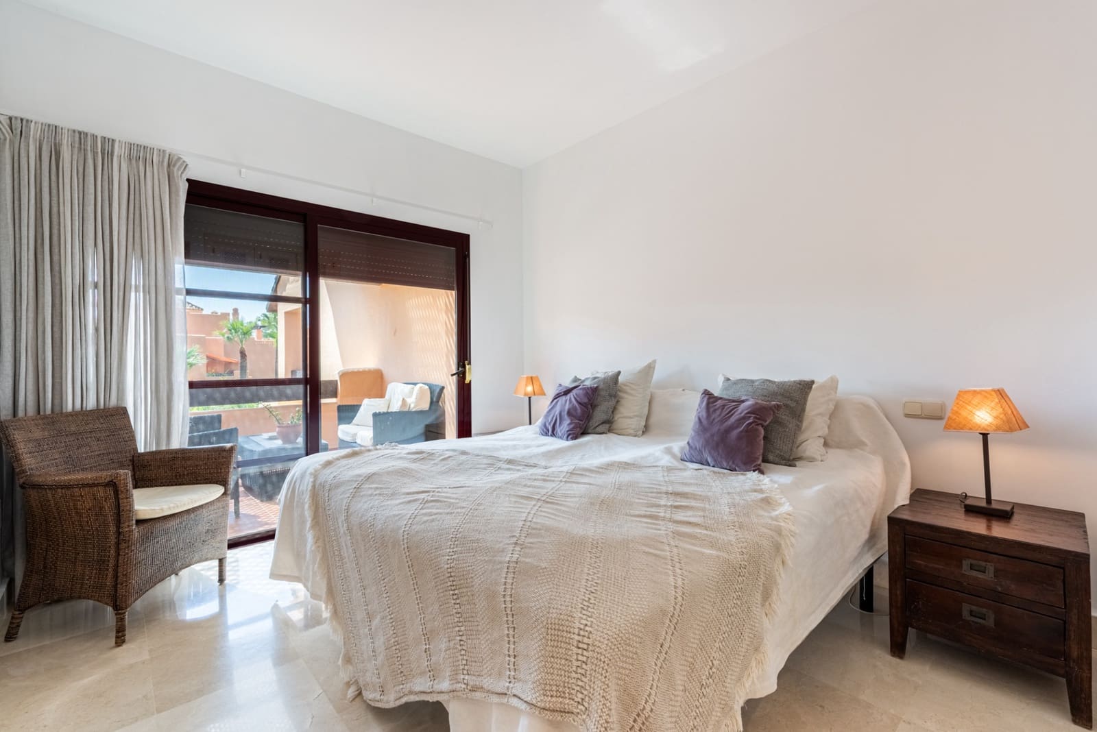 3 Zimmer Penthouse zu verkaufen in San Pedro de Alcantara mit Pool Garage - 1.795.000 € (Ref: 9217267)