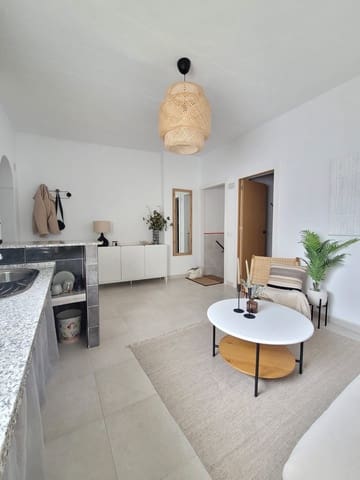 1 bedroom Apartment for sale in Estepona - € 279,000 (Ref: 9217269)