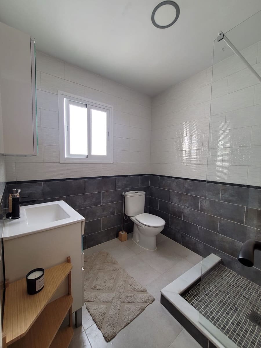 1 bedroom Apartment for sale in Estepona - € 279,000 (Ref: 9217269)