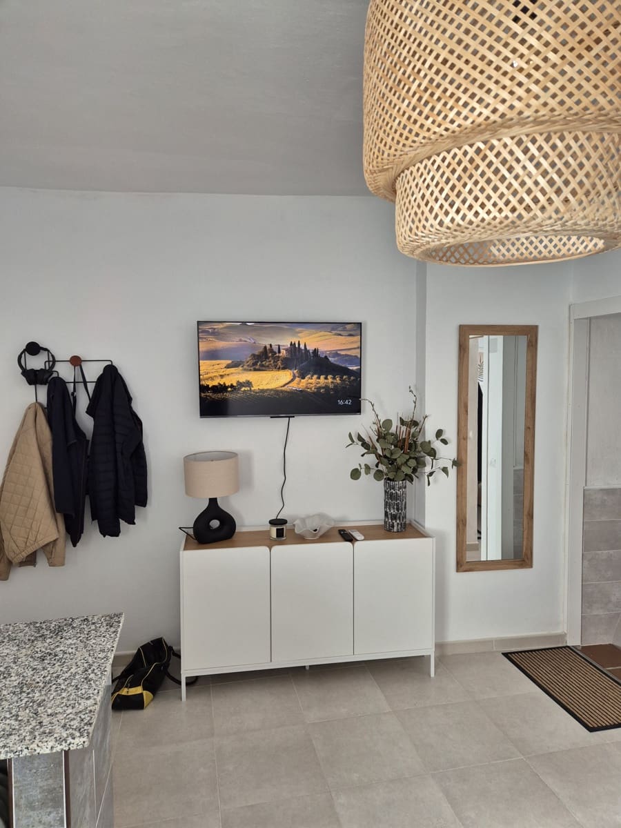 1 bedroom Apartment for sale in Estepona - € 279,000 (Ref: 9217269)