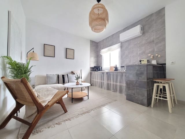 1 bedroom Apartment for sale in Estepona - € 279,000 (Ref: 9217269)