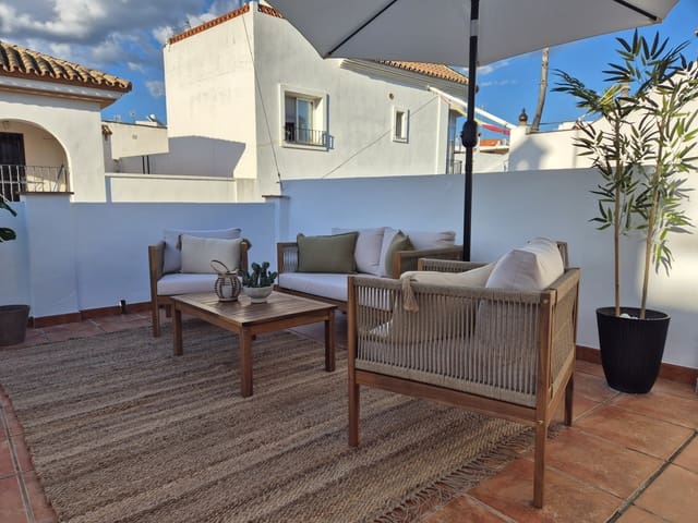 1 bedroom Apartment for sale in Estepona - € 279,000 (Ref: 9217269)