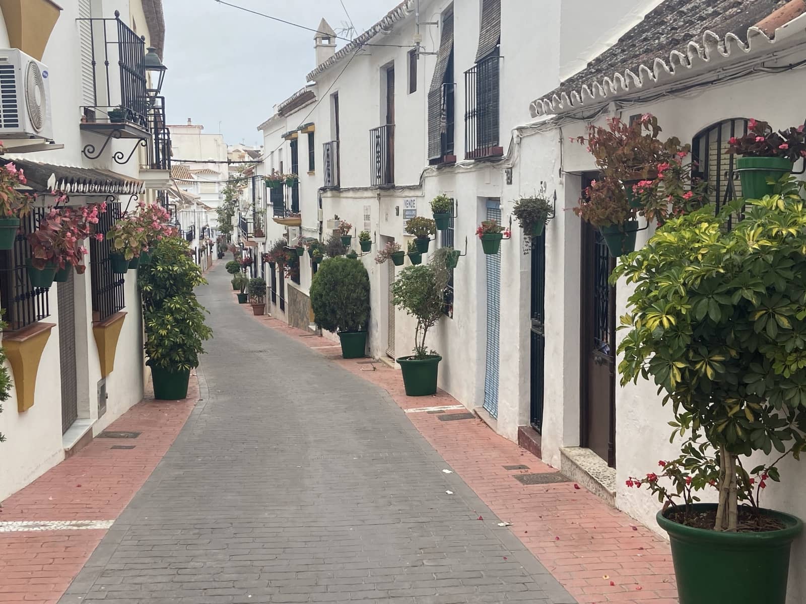 1 bedroom Apartment for sale in Estepona - € 279,000 (Ref: 9217269)