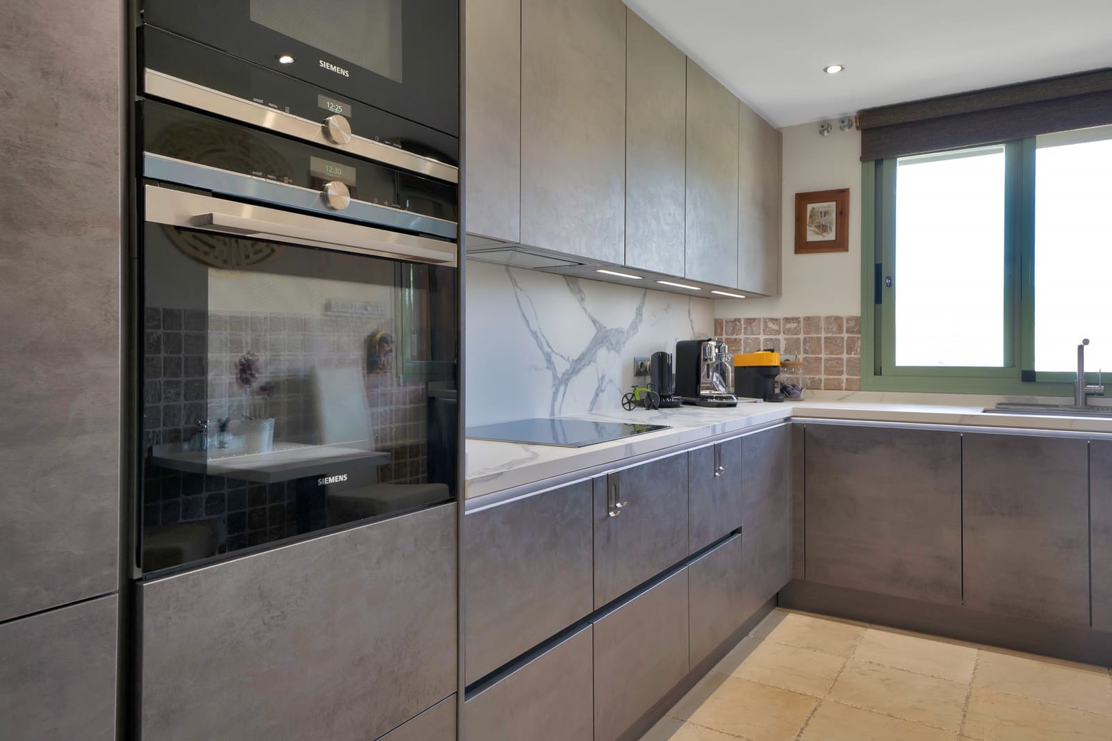 3 slaapkamer Appartement te koop in Los Flamingos met zwembad garage - € 699.000 (Ref: 9219862)