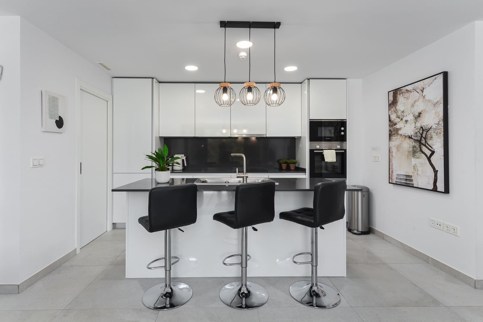 3 soverom Penthouse til salgs i Benahavis med svømmebasseng garasje - € 645 000 (Ref: 9219864)