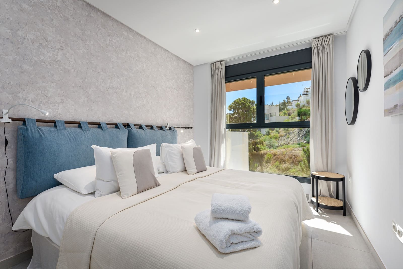 3 soverom Penthouse til salgs i Benahavis med svømmebasseng garasje - € 645 000 (Ref: 9219864)