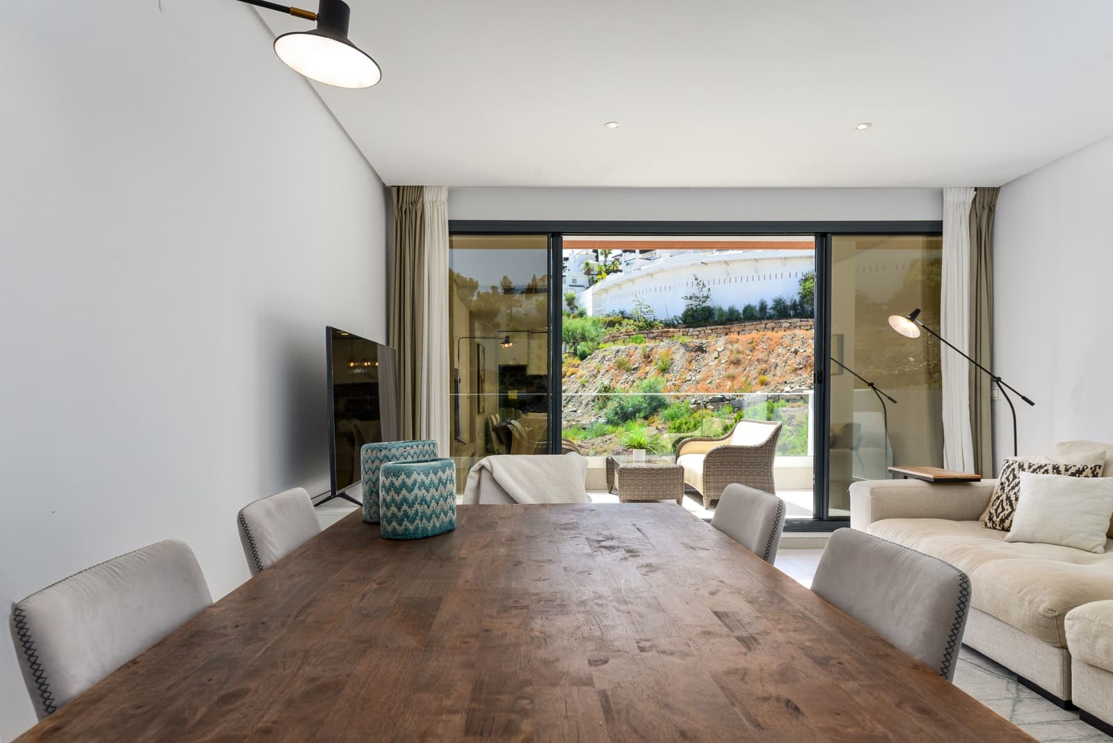 3 soverom Penthouse til salgs i Benahavis med svømmebasseng garasje - € 645 000 (Ref: 9219864)