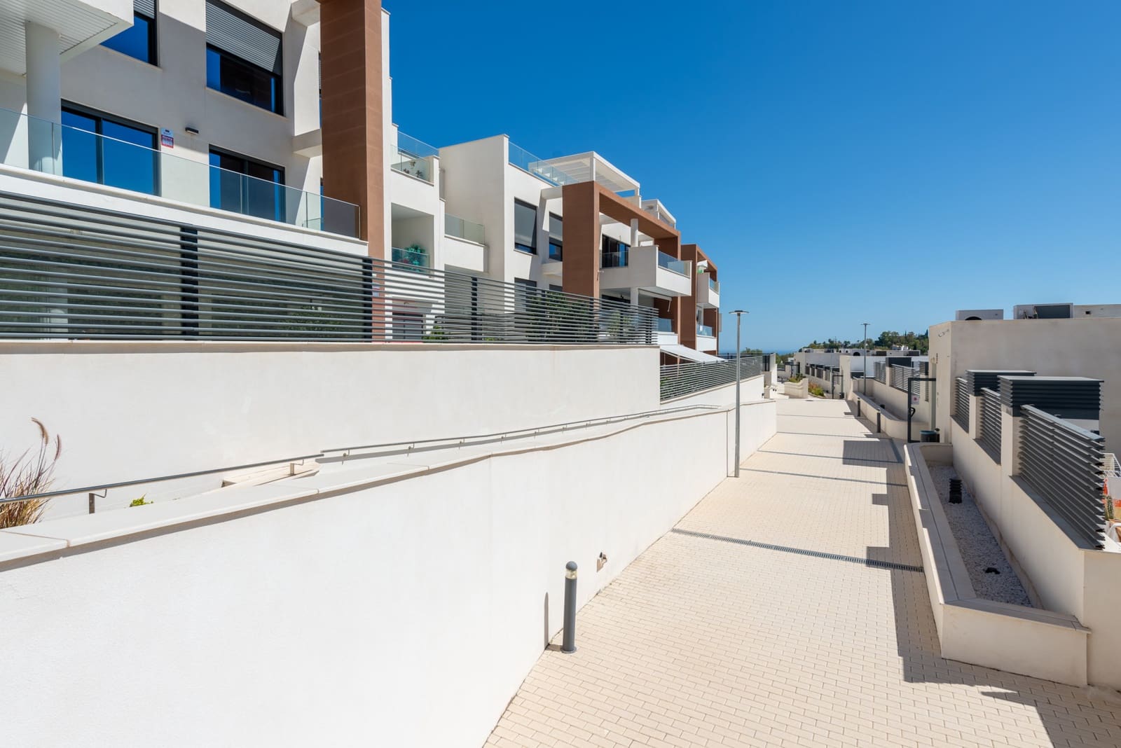 3 soverom Penthouse til salgs i Benahavis med svømmebasseng garasje - € 645 000 (Ref: 9219864)