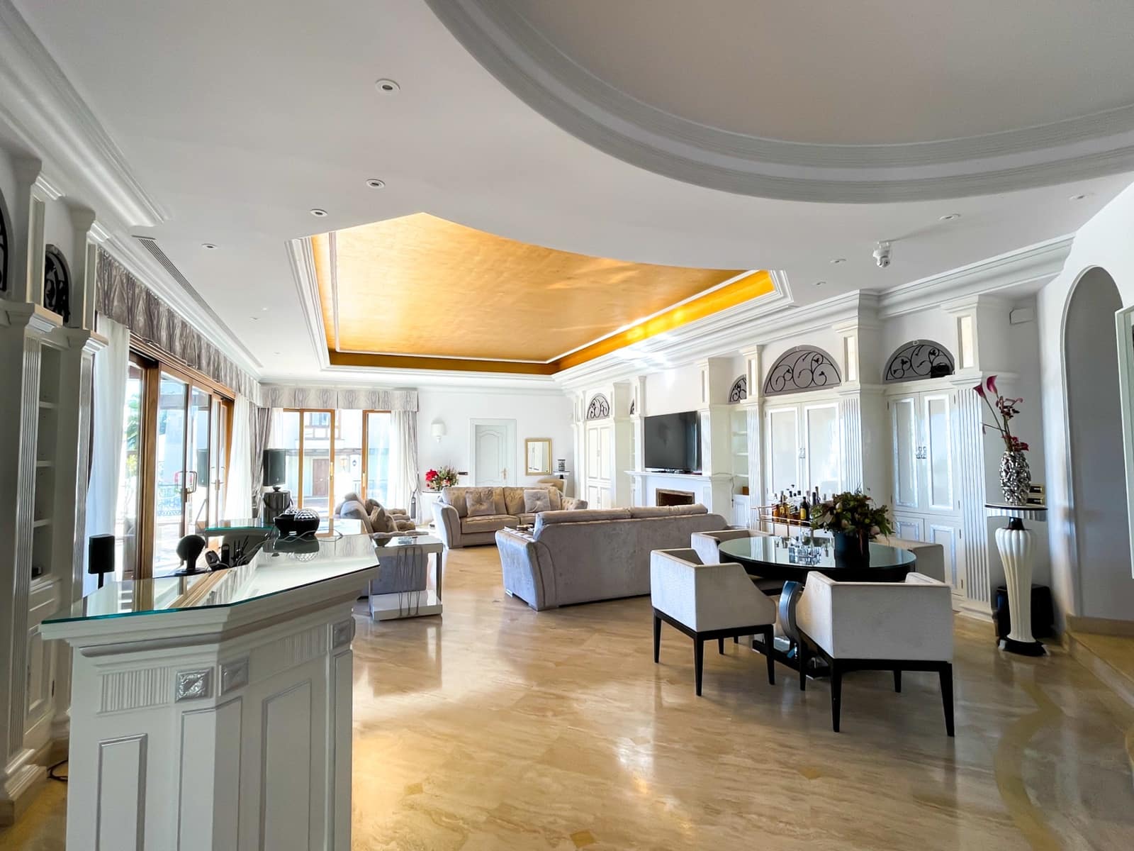 16 makuuhuone Huvila myytävänä paikassa Benahavis mukana uima-altaan 
autotalli - 13 950 000 € (Ref: 9219867)