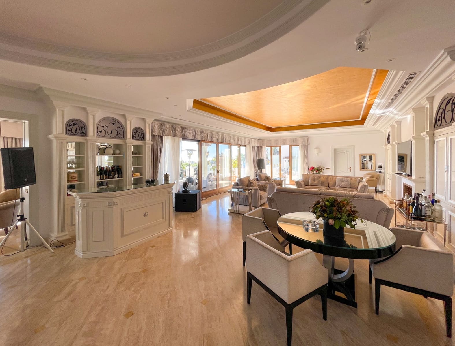 16 makuuhuone Huvila myytävänä paikassa Benahavis mukana uima-altaan 
autotalli - 13 950 000 € (Ref: 9219867)