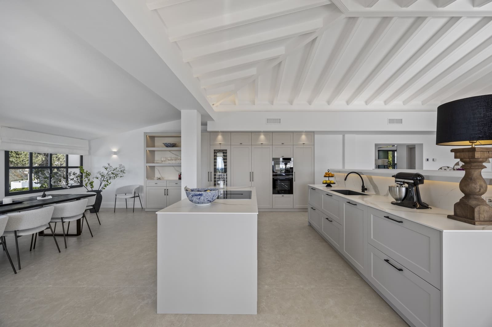 5 sypialnia Willa na sprzedaż w Benahavis z basenem garażem - 5 225 000 € (Ref: 9219870)