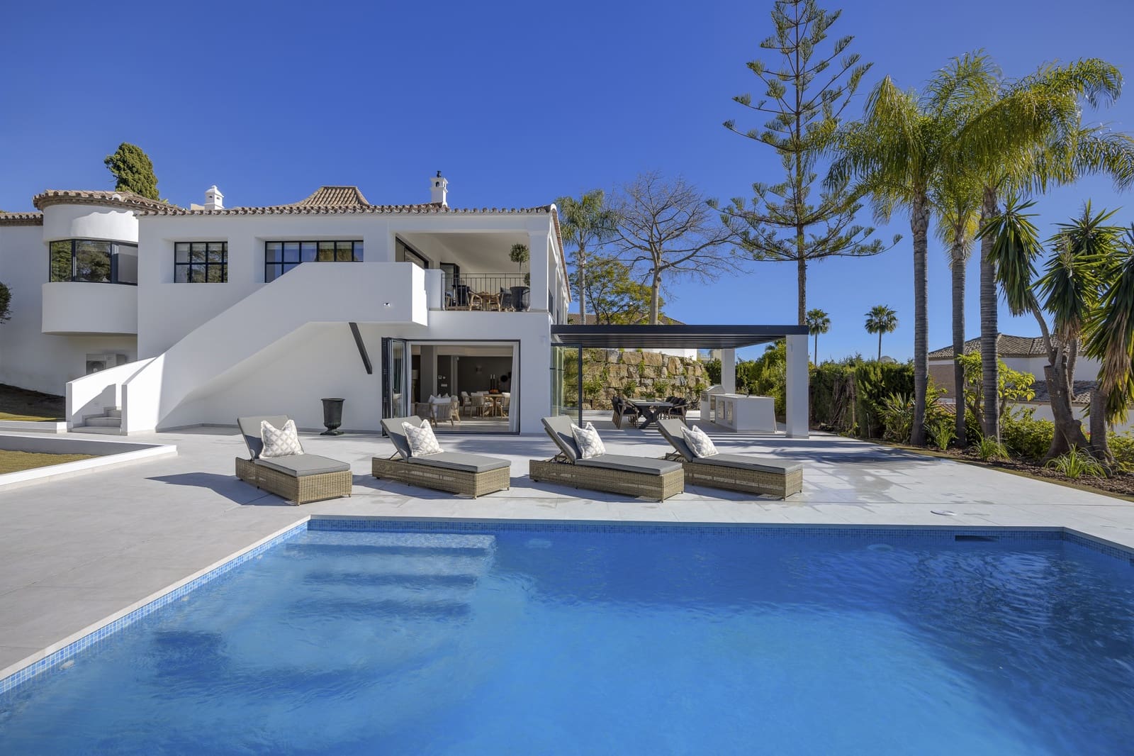 5 sypialnia Willa na sprzedaż w Benahavis z basenem garażem - 5 225 000 € (Ref: 9219870)