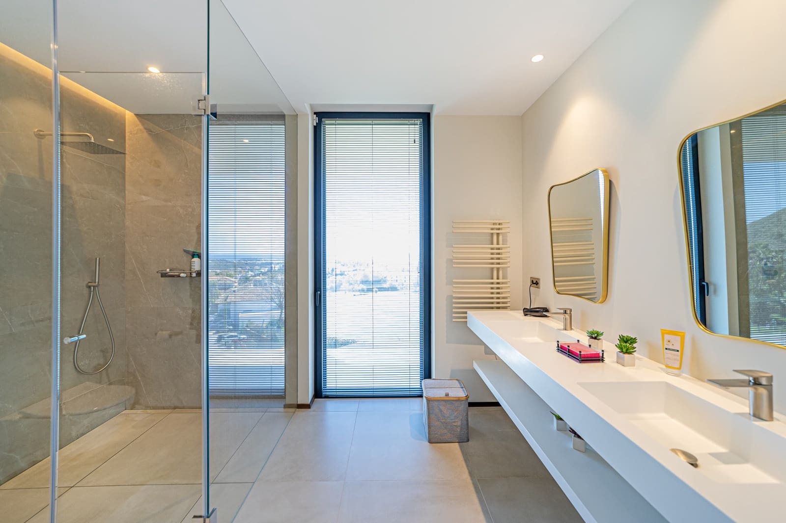 6 soveværelse Villa til salg i Los Arqueros med swimmingpool garage - € 5.800.000 (Ref: 9219871)