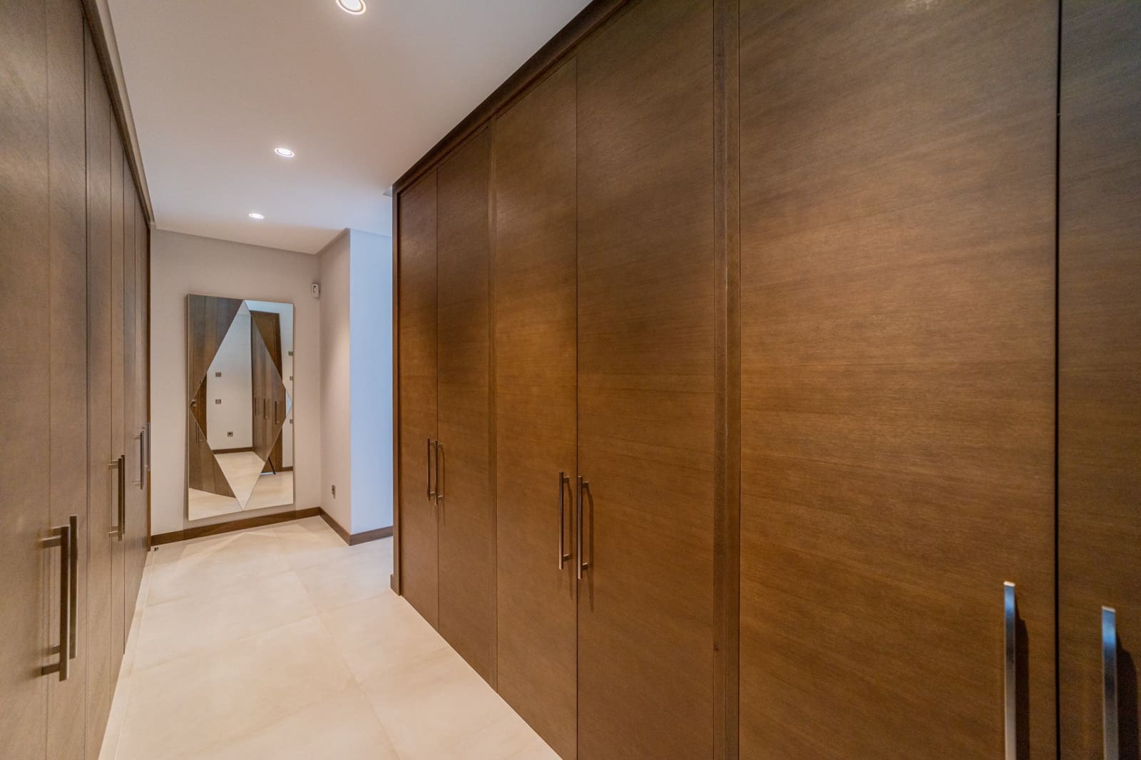 6 soveværelse Villa til salg i Los Arqueros med swimmingpool garage - € 5.800.000 (Ref: 9219871)