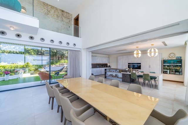 6 slaapkamer Villa te koop in Los Arqueros, Benahavís met zwembad garage - € 5.800.000 (Ref: 9219871)