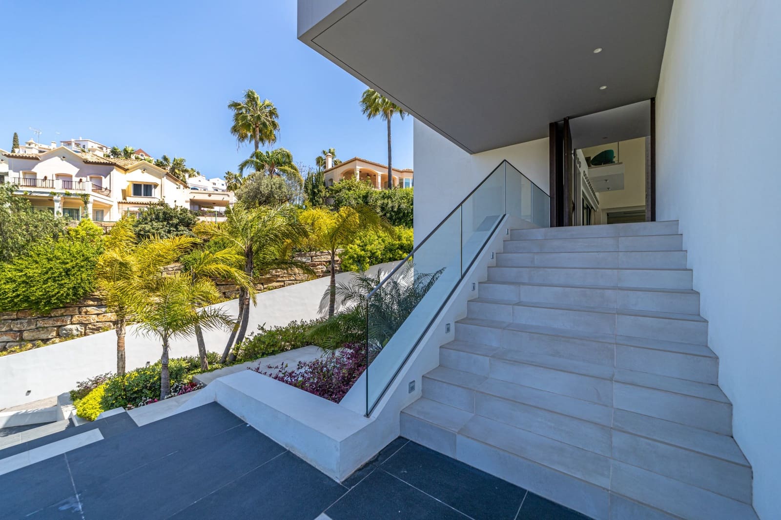 6 soveværelse Villa til salg i Los Arqueros med swimmingpool garage - € 5.800.000 (Ref: 9219871)